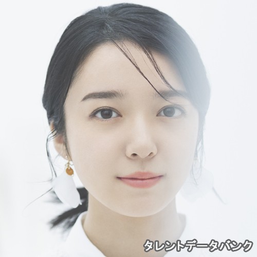 抜群の歌唱力だと思う女優ランキング　3位 上白石萌音、2位 松たか子、1位は誰？